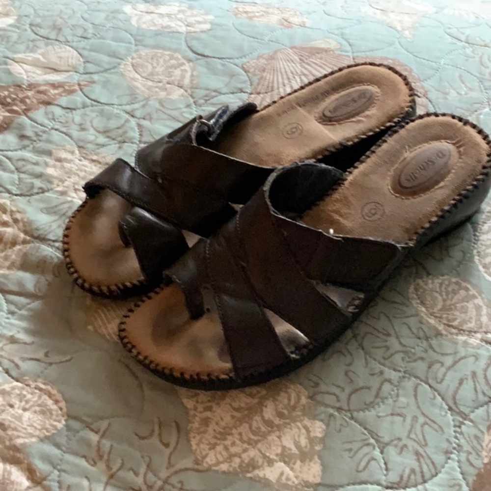 comfort sandals